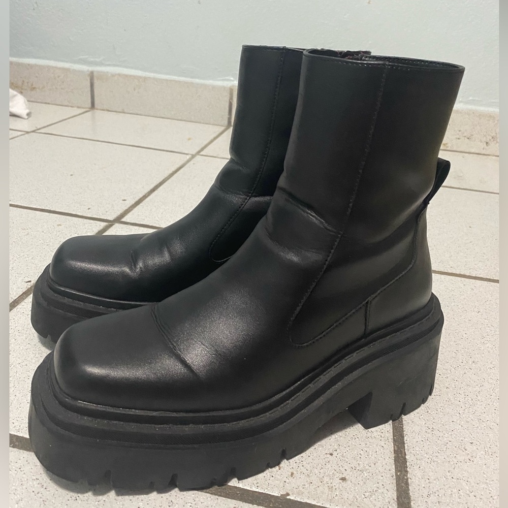 Zara Boots